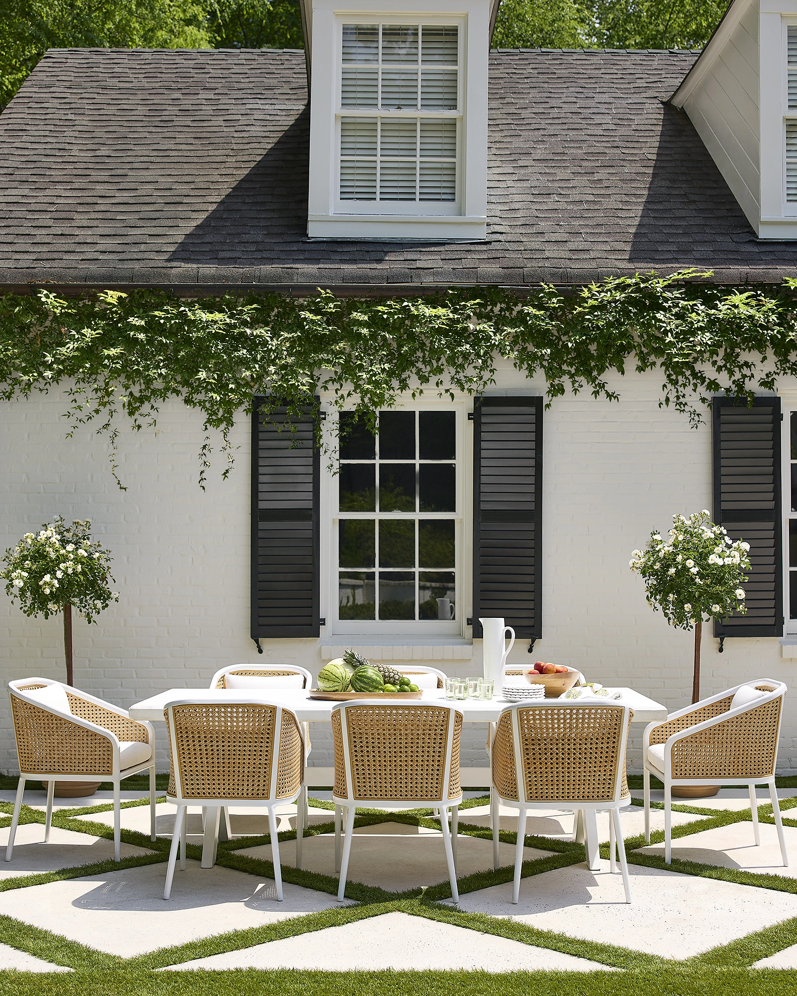 Monterey Dining Table with Puglia Dining Chairs Set