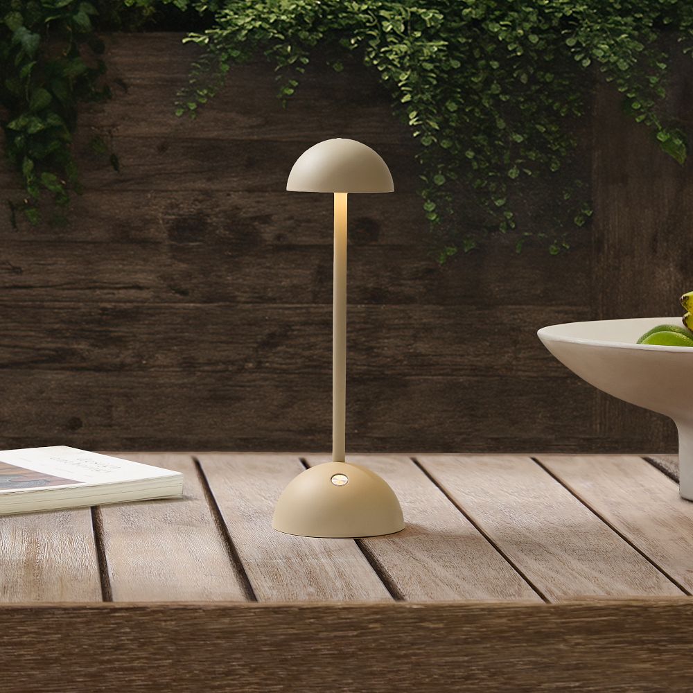 Tobi Indoor/Outdoor Table Lamp (12")